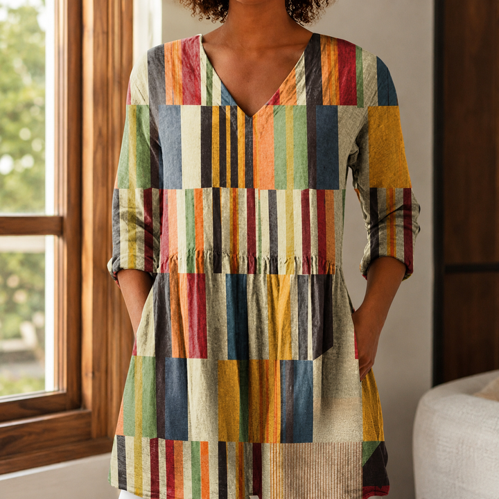 Bianca-Claire V-ringad Blus