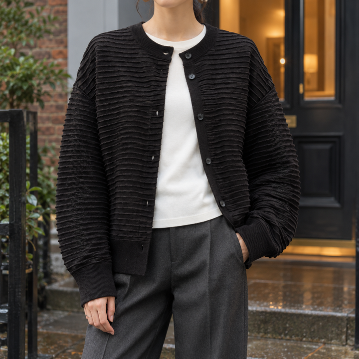 Junia-Sage Texturerad Kofta