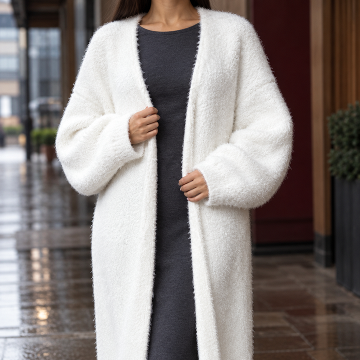 Amalia-Claire Fluffig Tröja