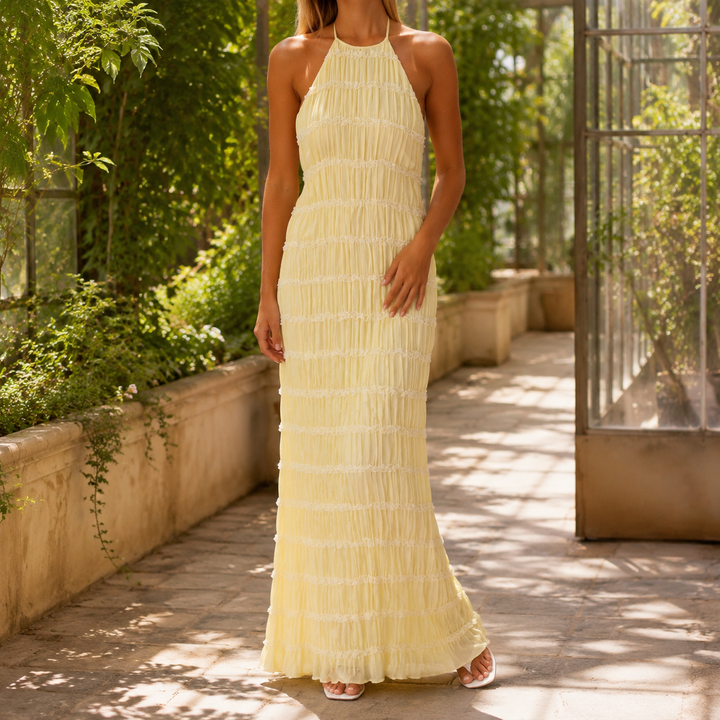 Clara-Skye Halter Maxi Klänning