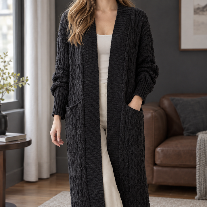Naomi-Hope Kabelstickad Kofta