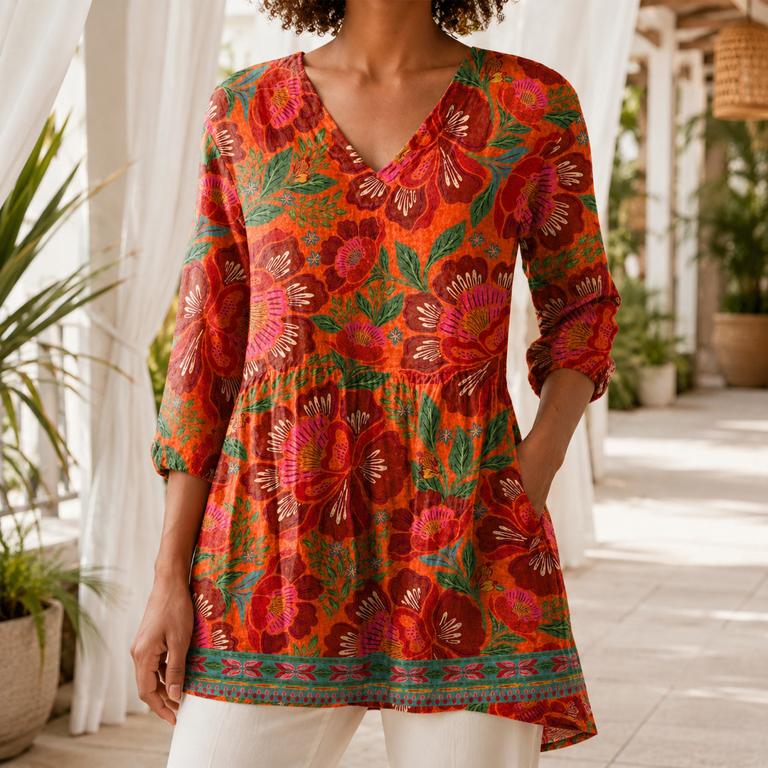 Lydia-Claire V-ringad Blus