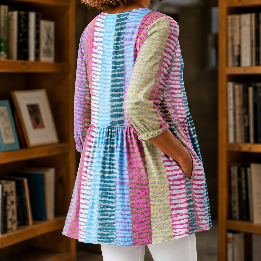 Tabitha-Claire V-ringad Blus