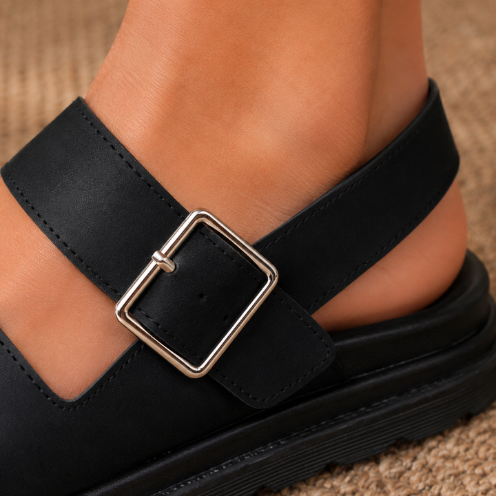 Carbone Ortopediska Sandaler