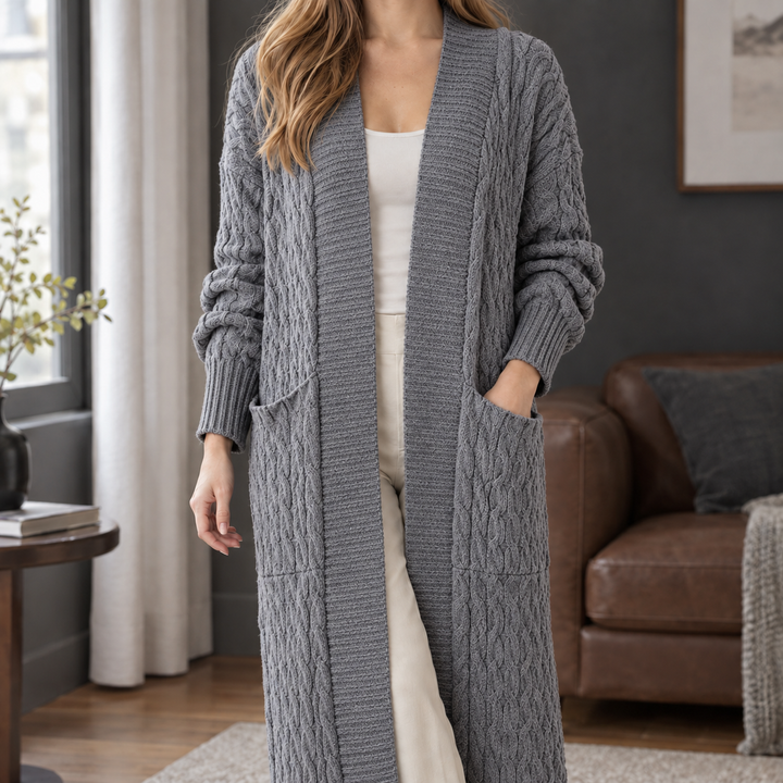 Naomi-Hope Kabelstickad Kofta