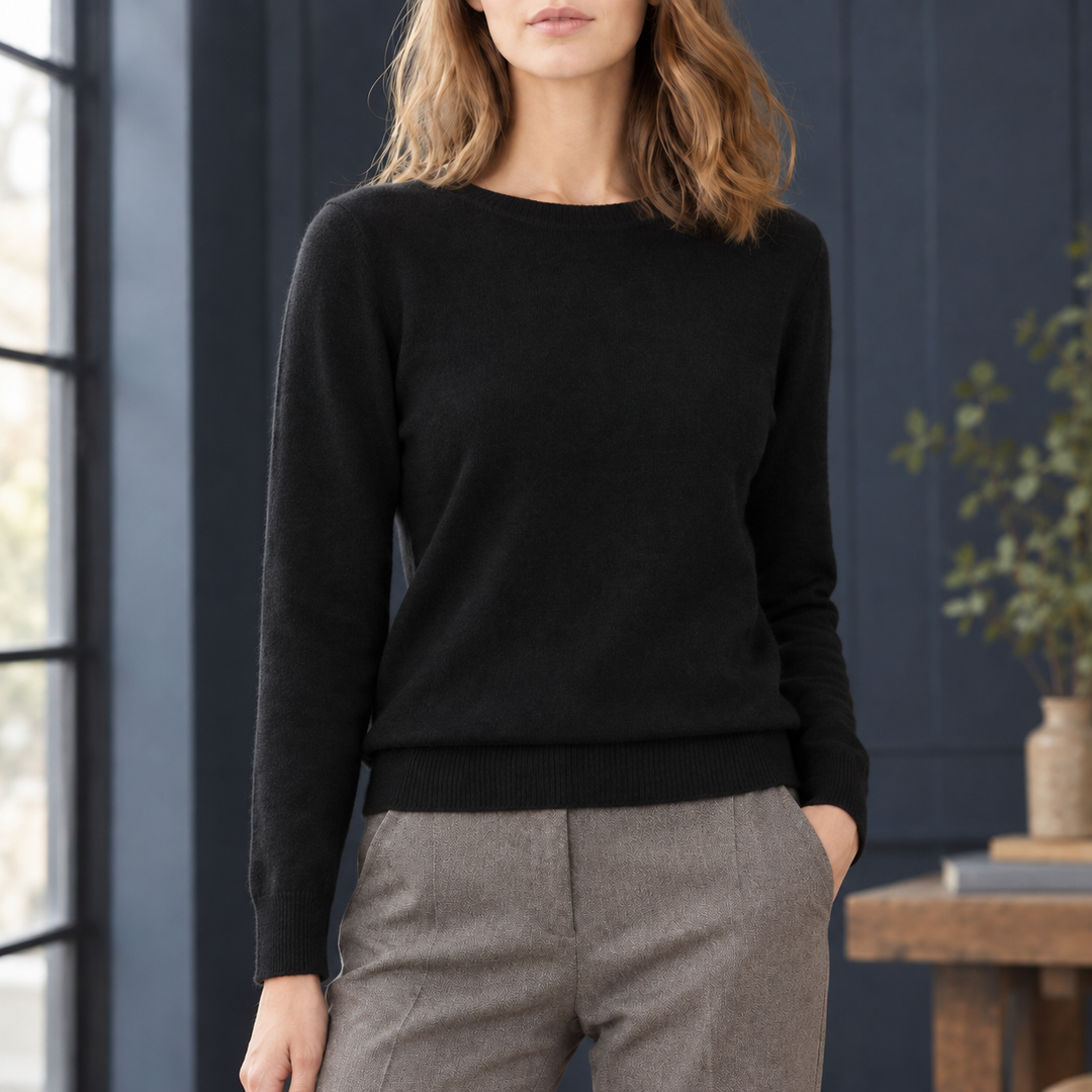 Lorelai-Elise Rundhalsad Tröja