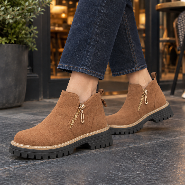 Bellucci Suede Ankelstövlar