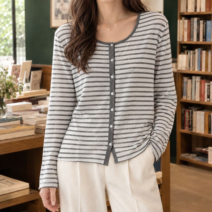 Guinevere-Hope Linne Cardigan