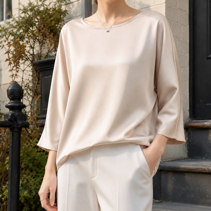 Adelia Avslappnad Silktop